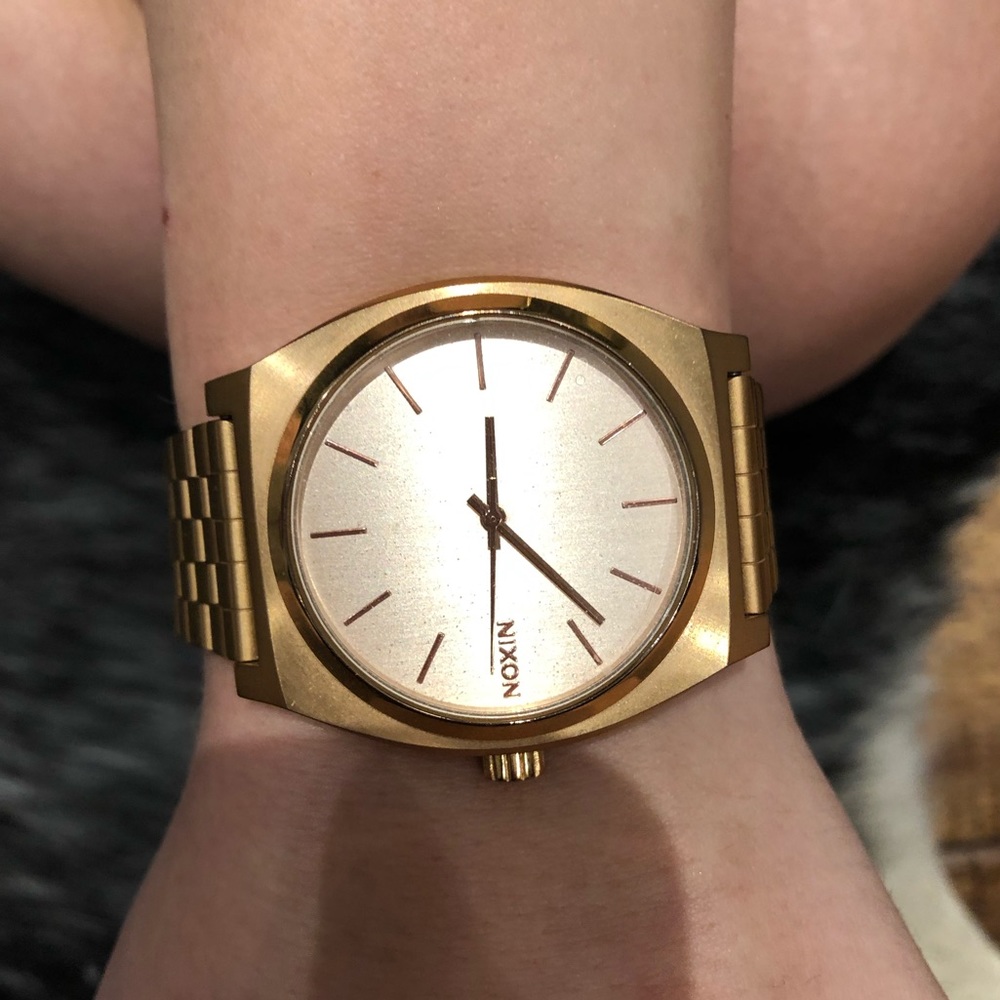 Rose gold Nixon ‘The Time Teller’, 37mm